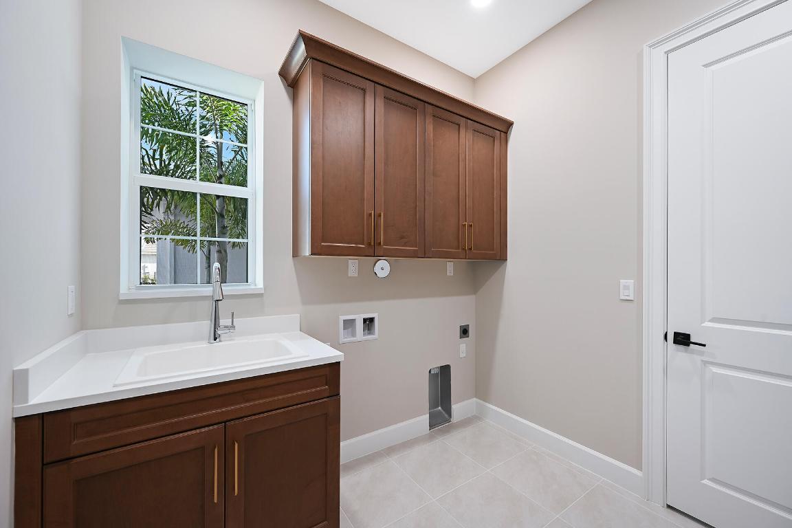 WOODLANDS OF WESTLAKE - Residential