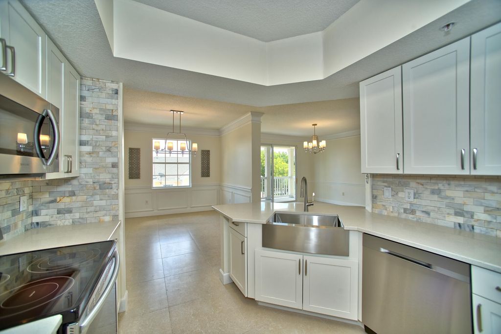 Photo of 275 Murcia Drive #309, Jupiter, FL 33458 (MLS # R11087077)