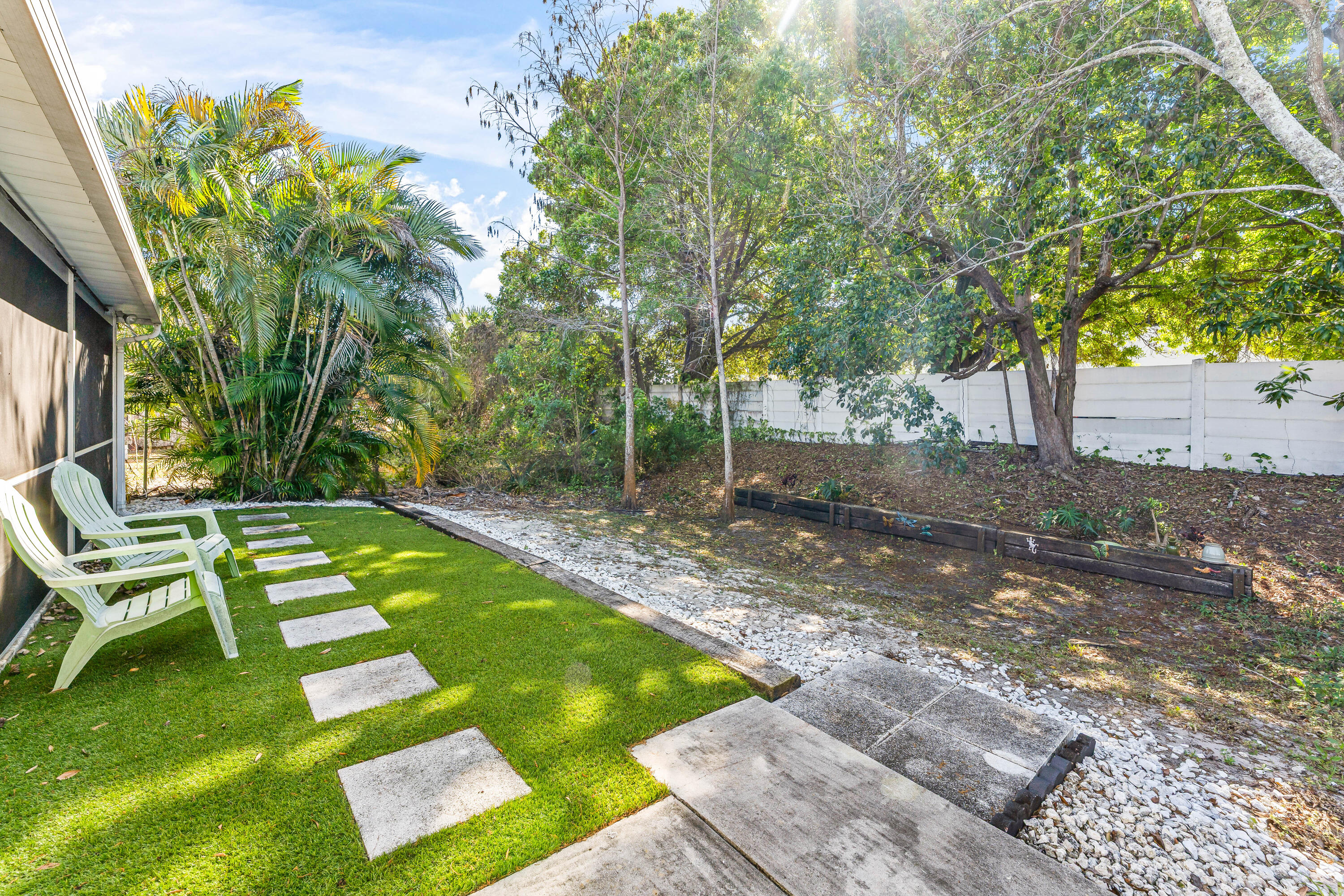 KING ARTHUR ESTATES - Residential