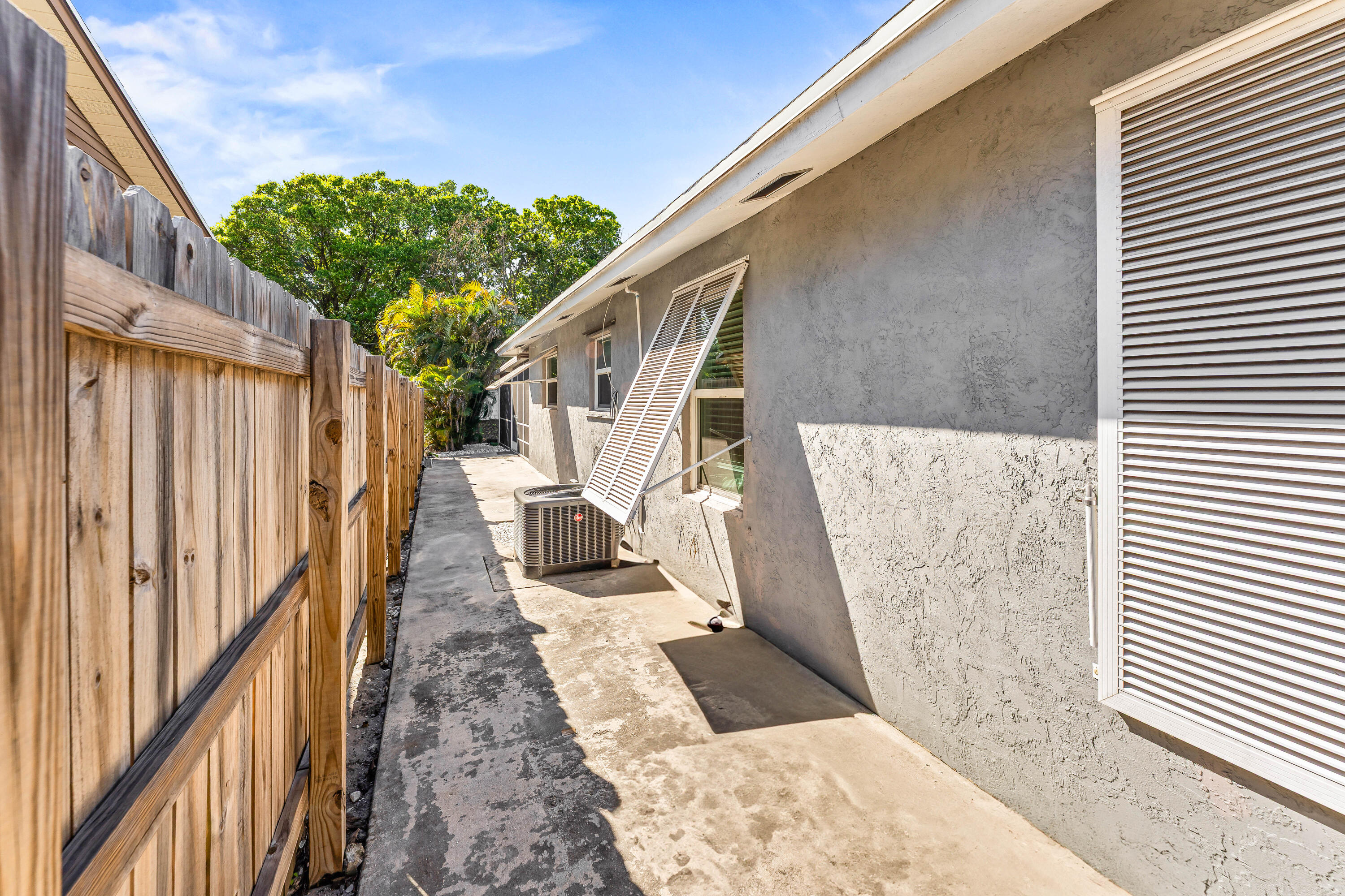 KING ARTHUR ESTATES - Residential