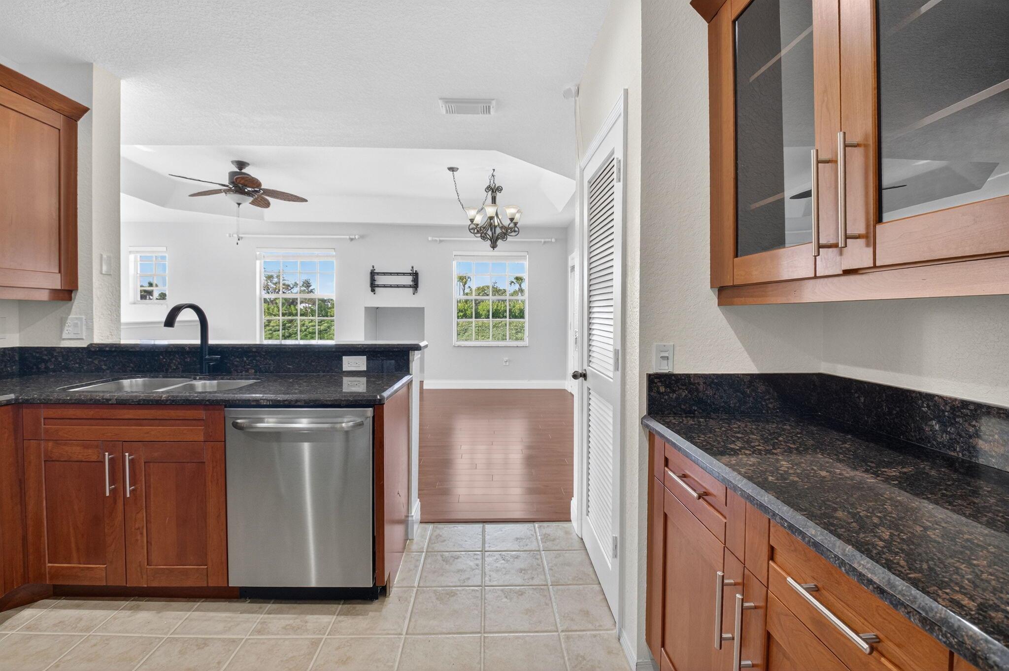 RESIDENCES OF BELMONT AT - Residential Lease