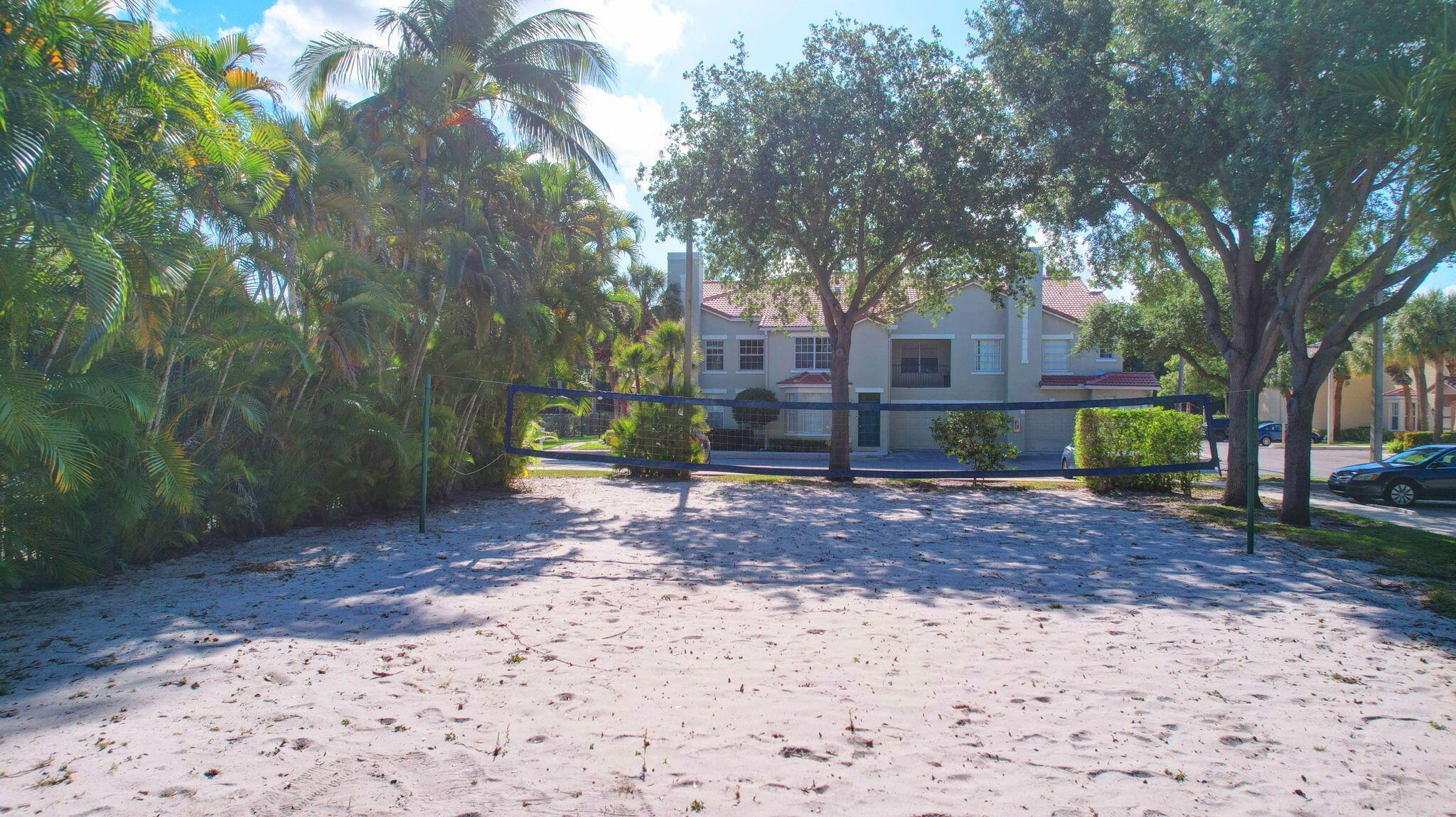 RESIDENCES OF BELMONT AT - Residential Lease