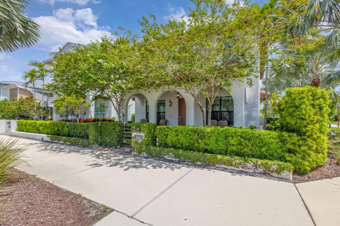 5041 Grandiflora Road