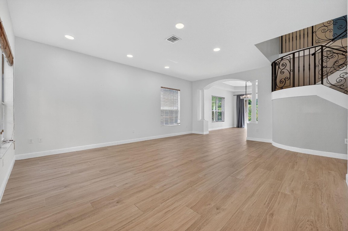 Sunset Lakes - Residential