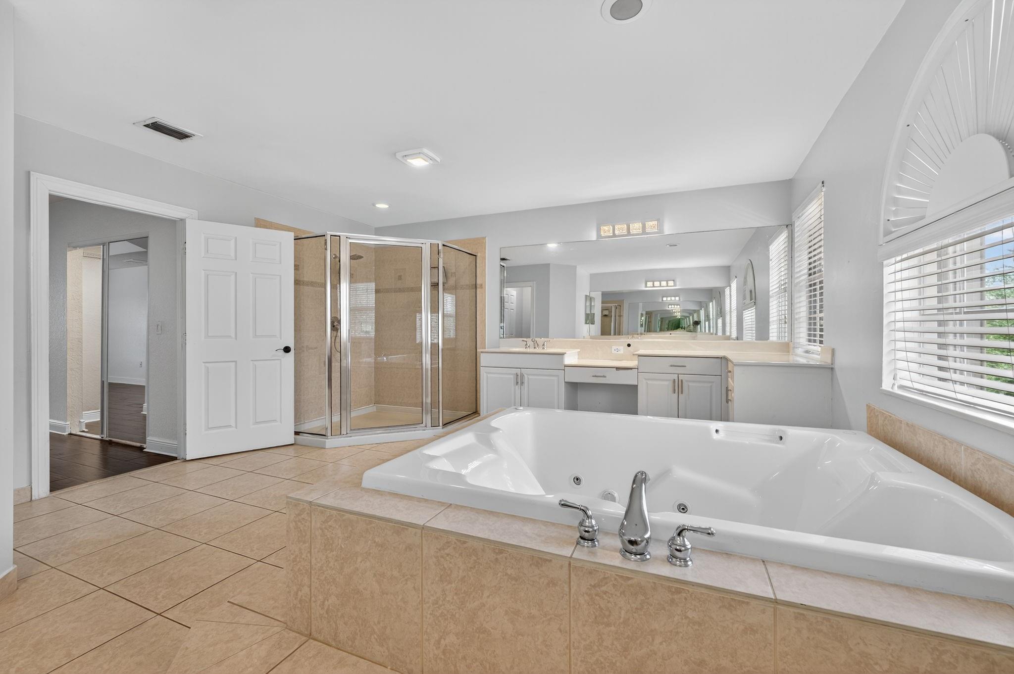 Sunset Lakes - Residential