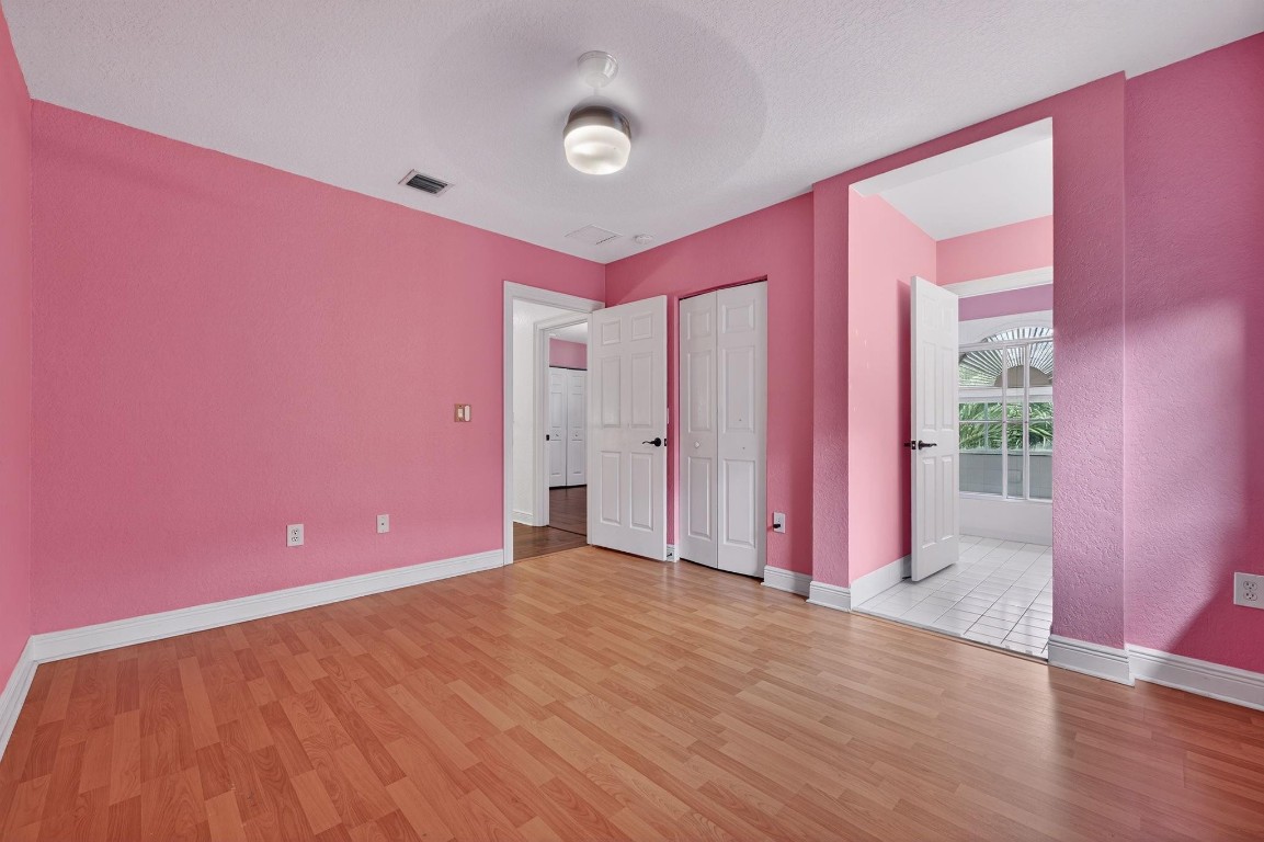 Sunset Lakes - Residential