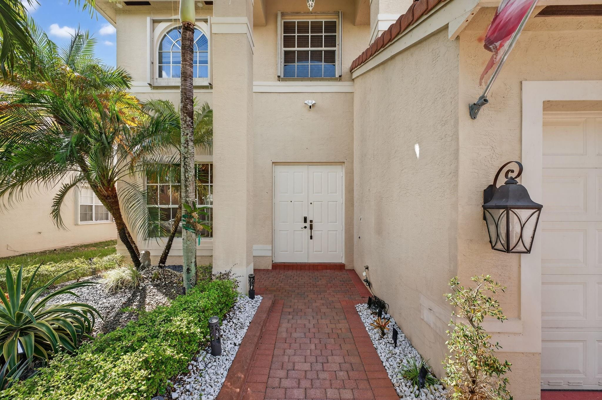 Sunset Lakes - Residential