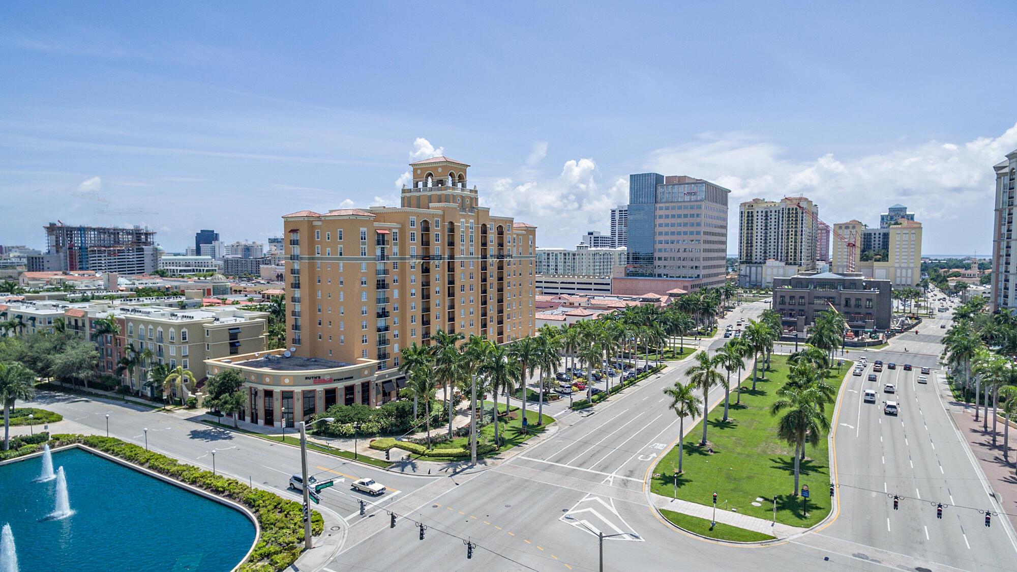 TOWER CONDO AT CITYPLACE - Residential