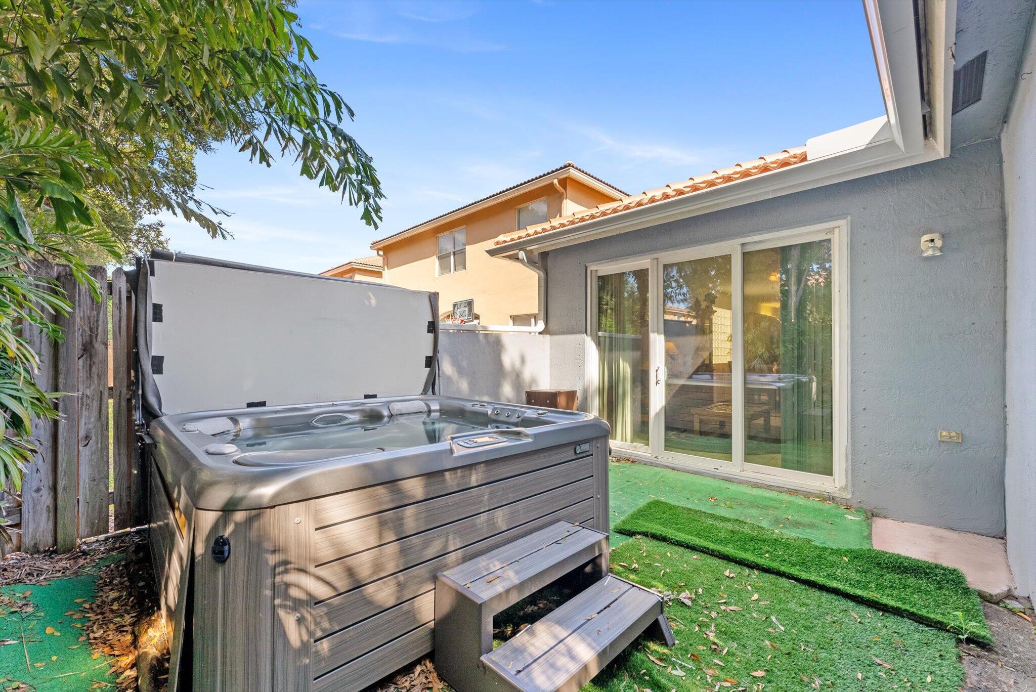 HYPOLUXO HAVERHILL PUD 1 - Residential