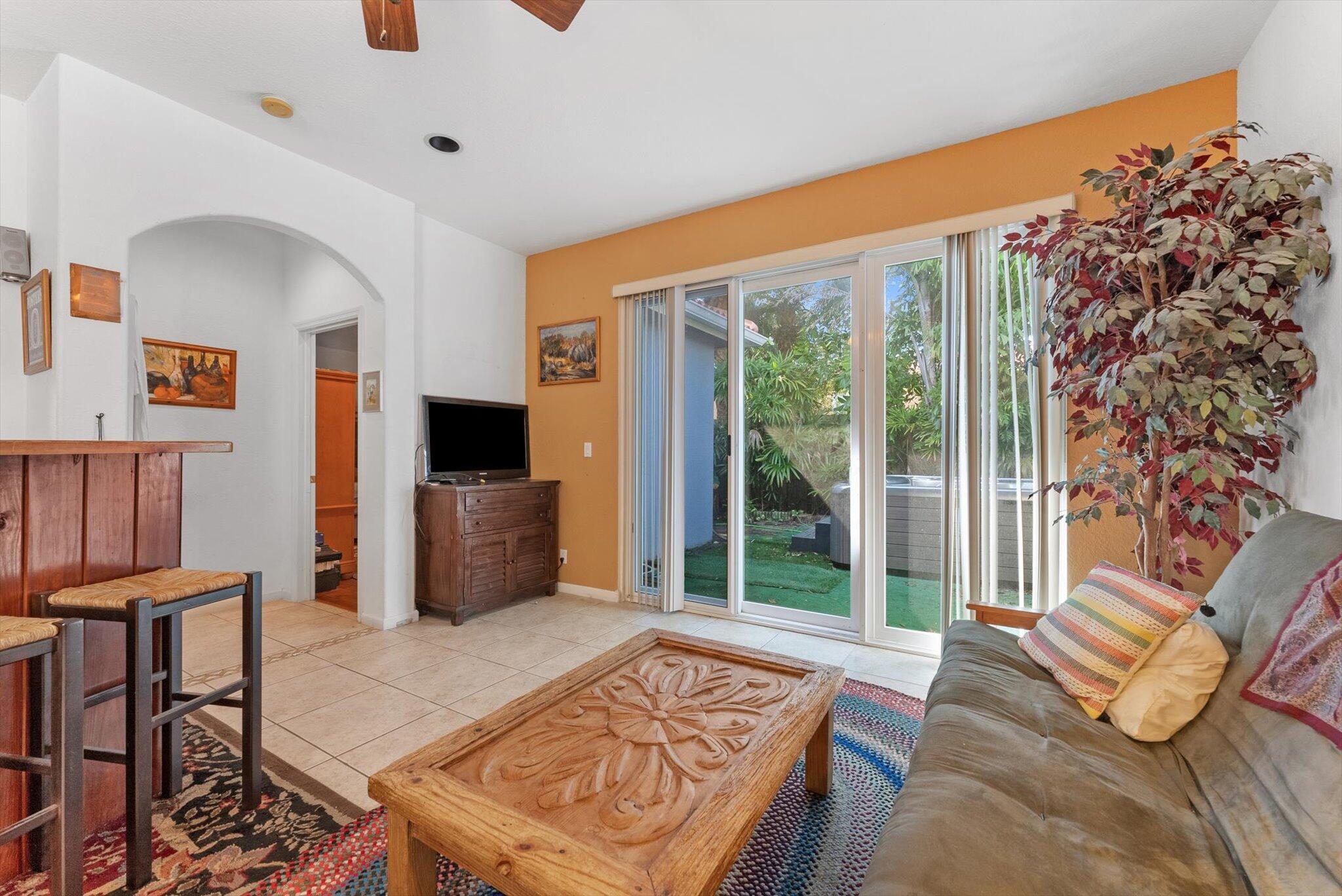 HYPOLUXO HAVERHILL PUD 1 - Residential