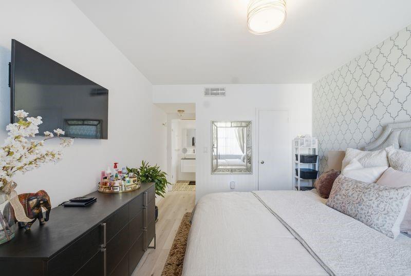 Hemispheres - Residential