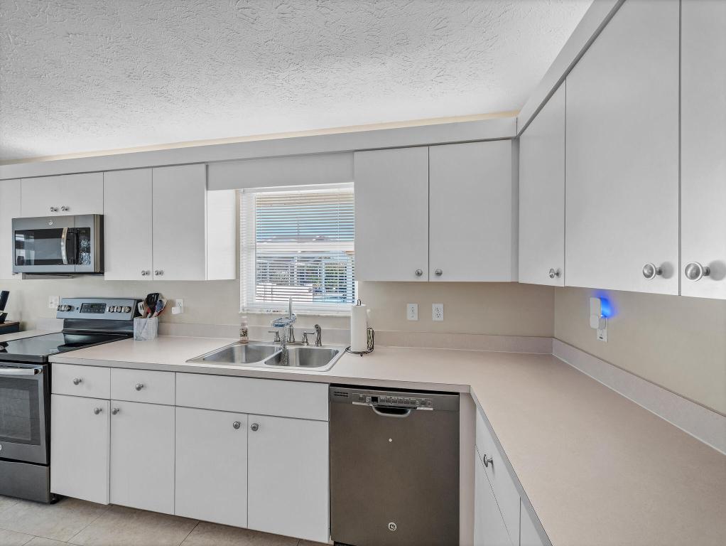 Sandpiper Bay - Residential