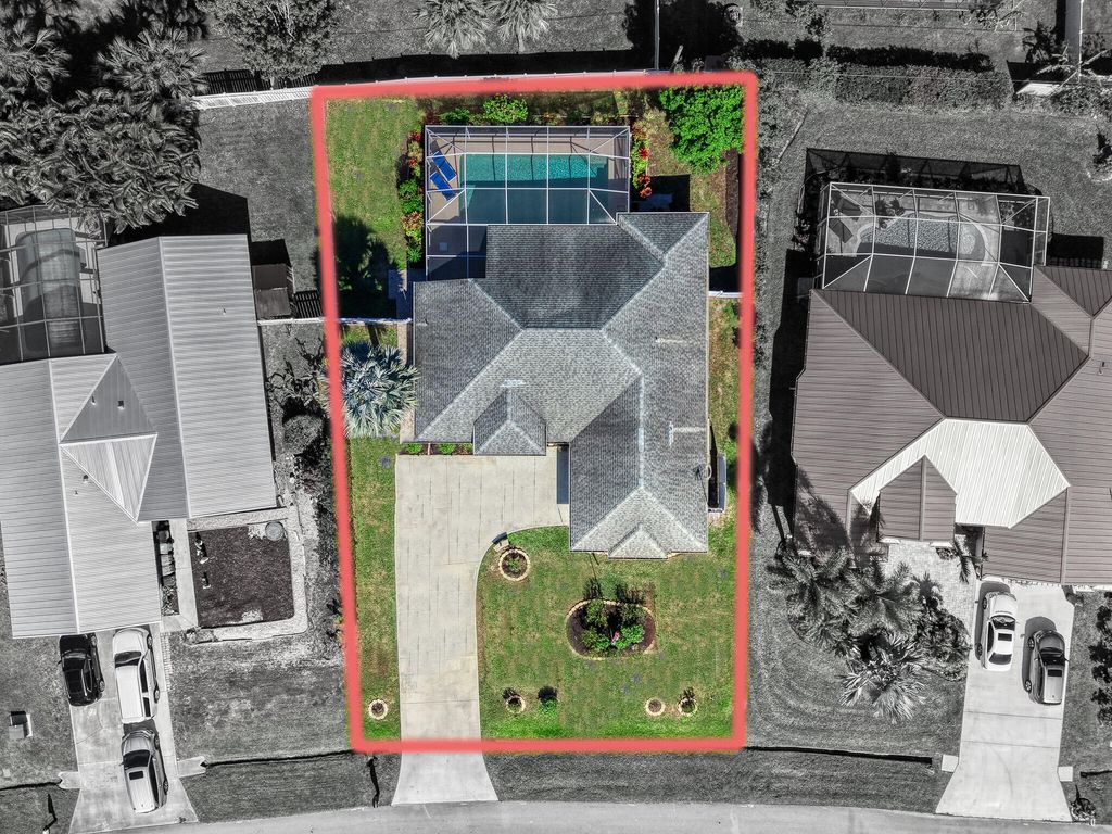 Photo of 1149 SE Cambridge Drive, Port Saint Lucie, FL 34952 (MLS # R11155515)