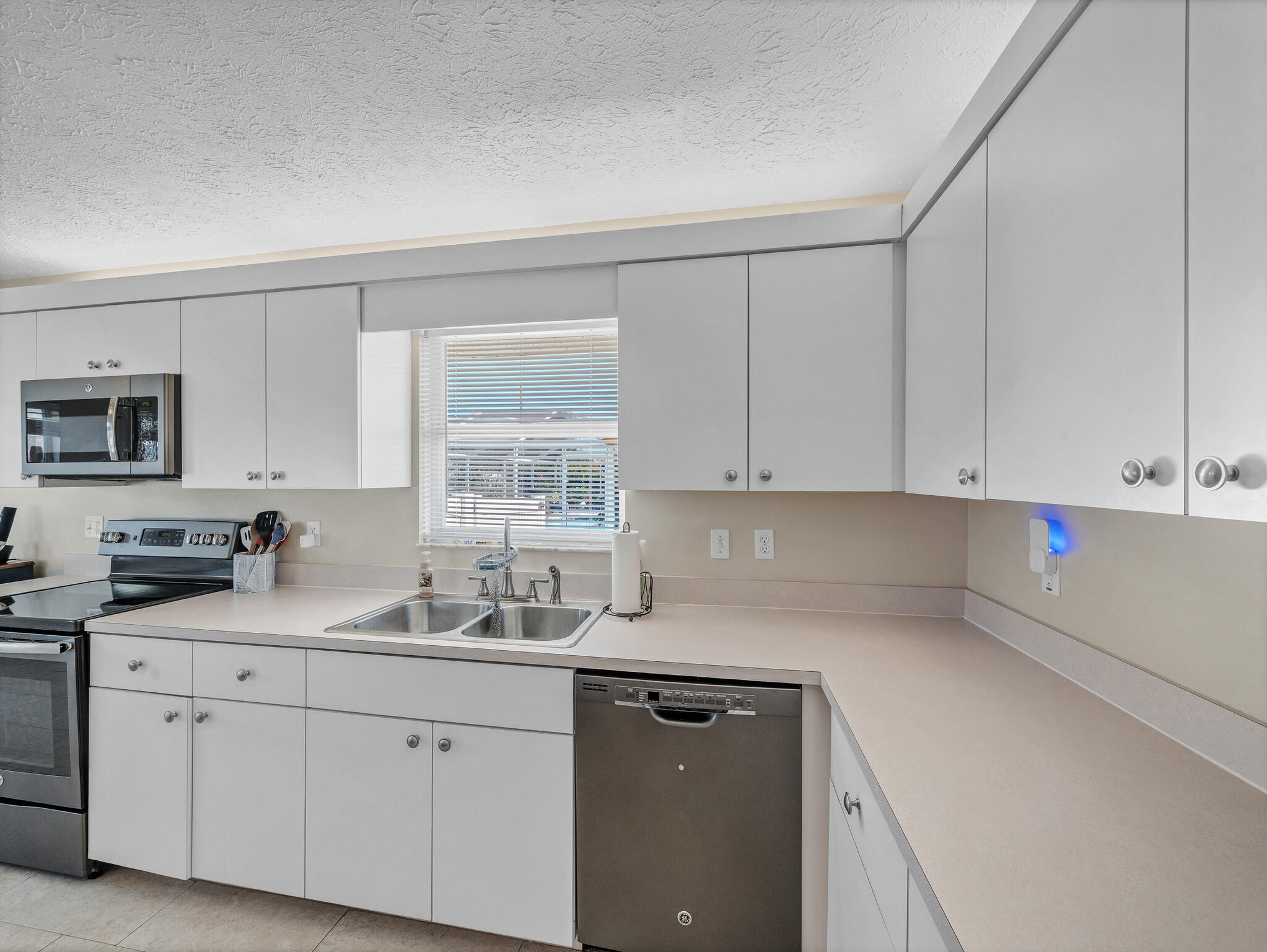 Sandpiper Bay - Residential