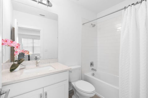 Tiny photo for 4224 Marina Way, Deerfield Beach, FL 33064 (MLS # F10556514)