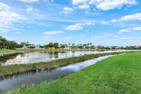 Tiny photo for 11380 NAUTICA Court, Wellington, FL 33449 (MLS # B26085589)