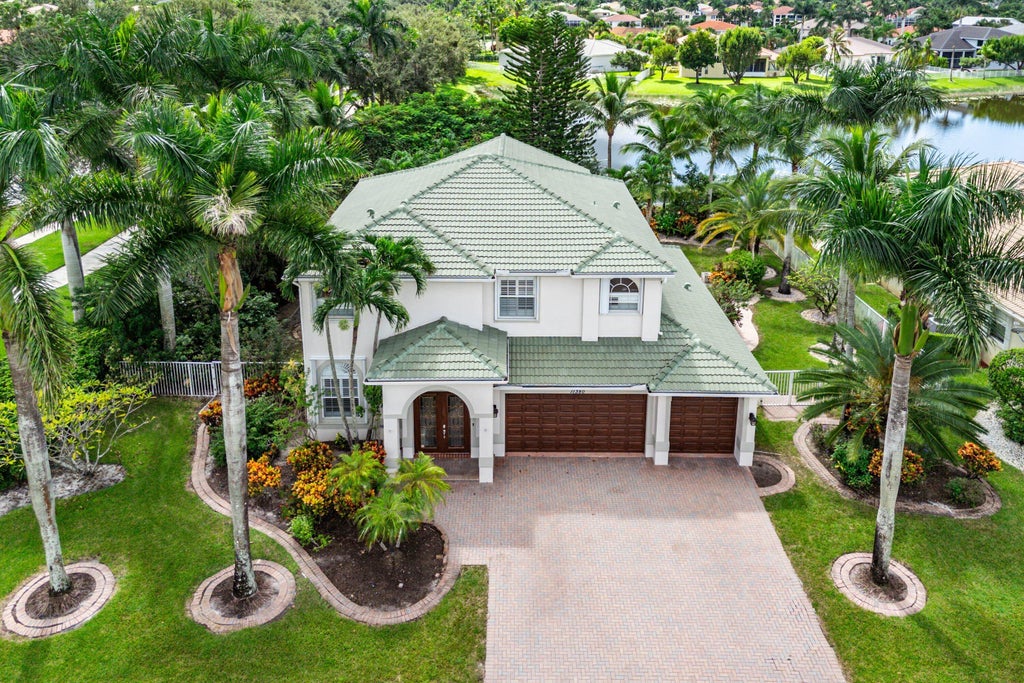 Photo of 11380 NAUTICA Court, Wellington, FL 33449 (MLS # B26085589)
