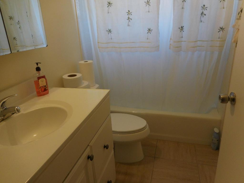 NORTH LAKE WORTH - Residential Income