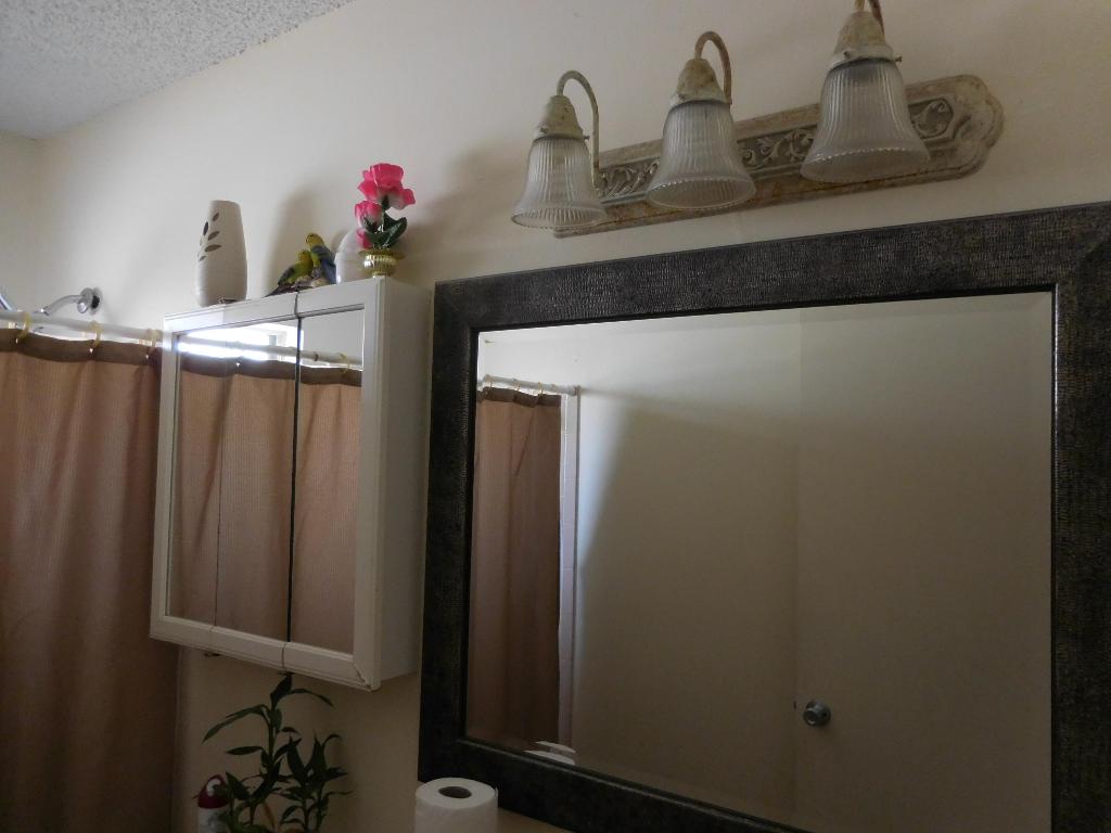 NORTH LAKE WORTH - Residential Income