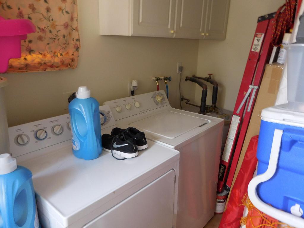 NORTH LAKE WORTH - Residential Income