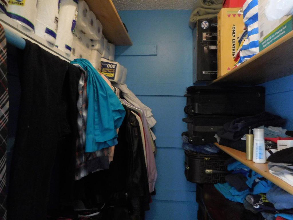 NORTH LAKE WORTH - Residential Income