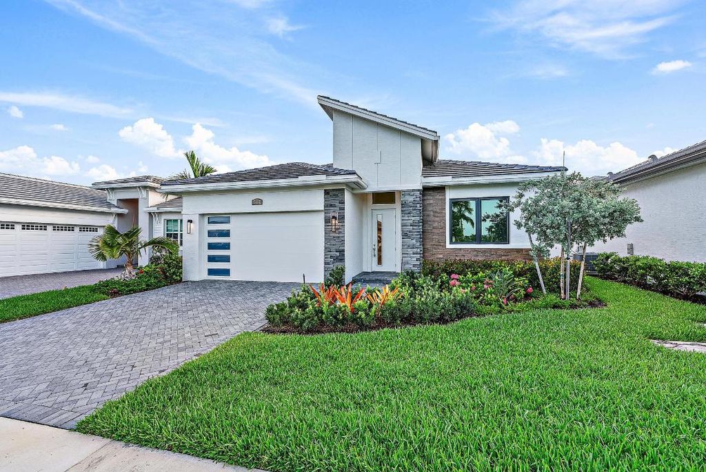 Photo of 13129 SW Shinnecock Drive, Port Saint Lucie, FL 34987 (MLS # R11099795)