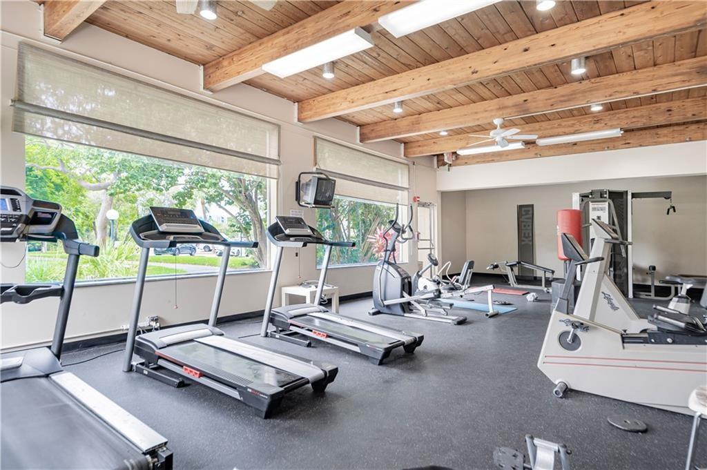 OMEGA 10 - Residential