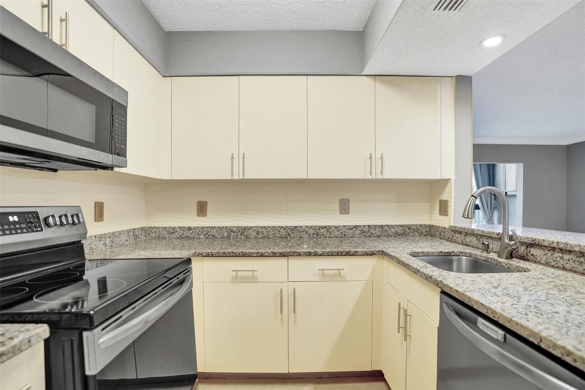 CYPRESS BEND - Residential