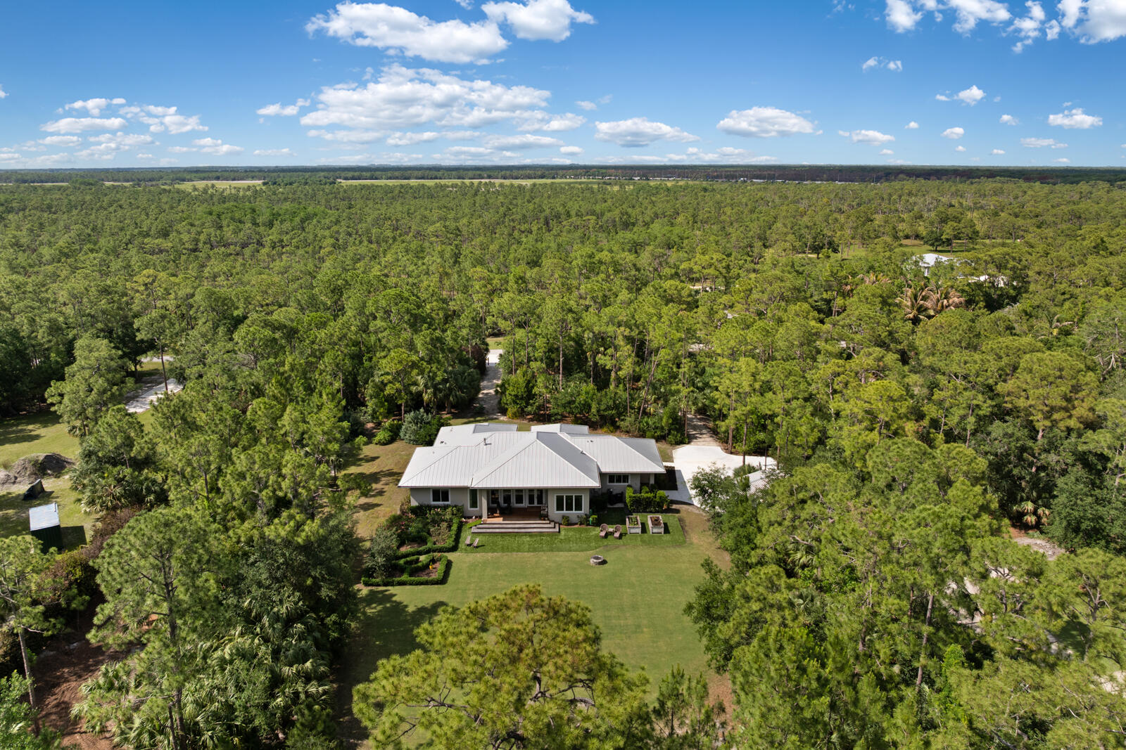 OAKWOOD ESTATES - Residential