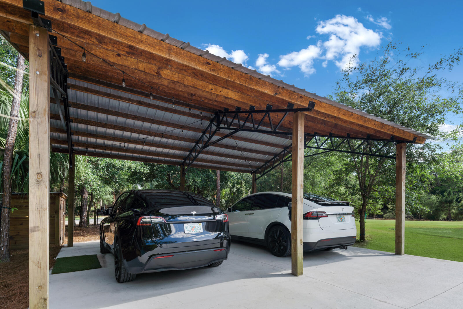 OAKWOOD ESTATES - Residential