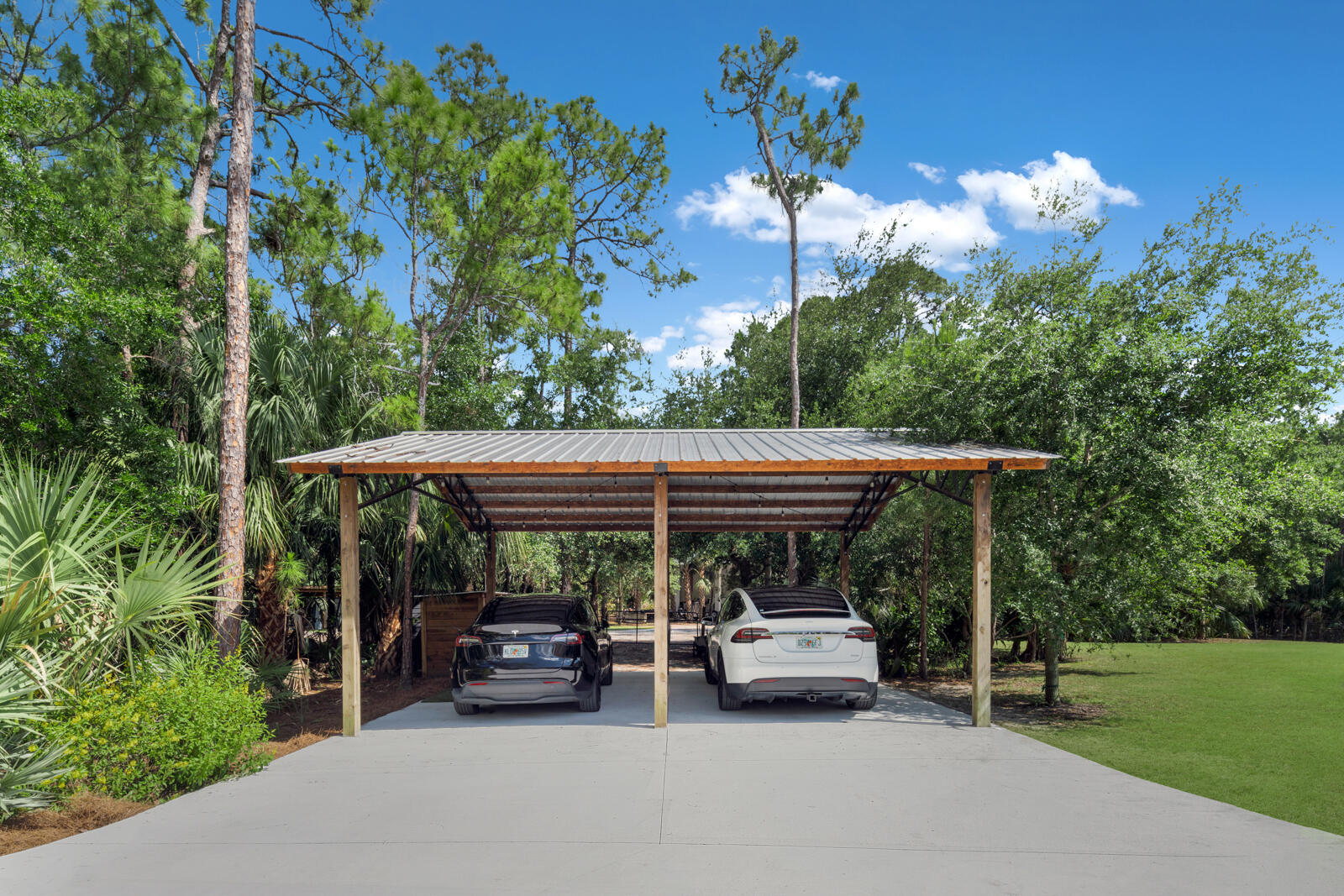 OAKWOOD ESTATES - Residential