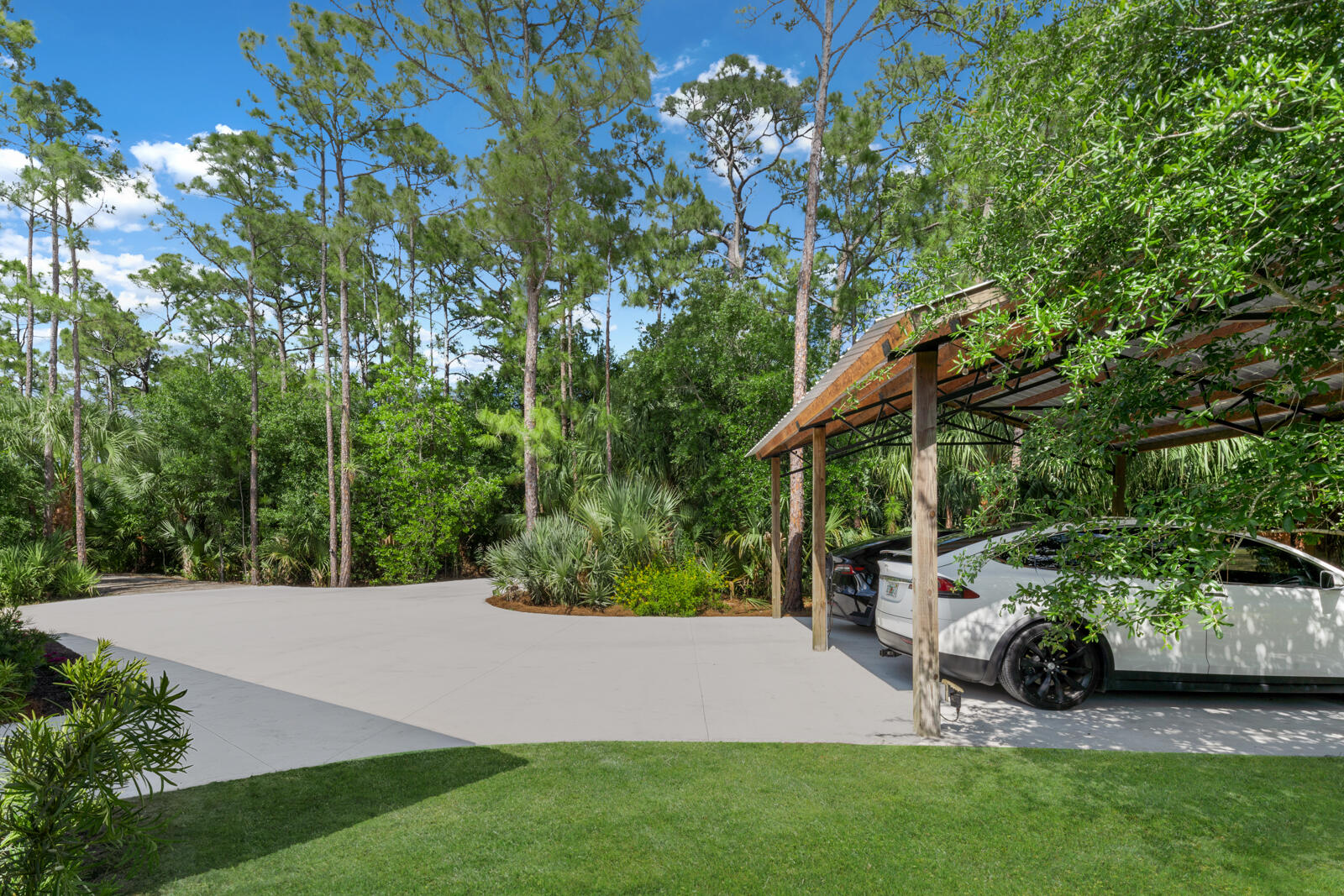 OAKWOOD ESTATES - Residential