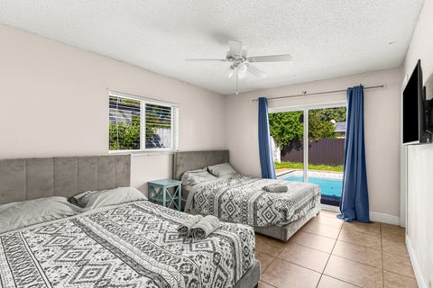 Tiny photo for 1121 N 66TH Terrace, Hollywood, FL 33024 (MLS # B26081720)