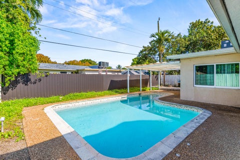 Tiny photo for 1121 N 66TH Terrace, Hollywood, FL 33024 (MLS # B26081720)