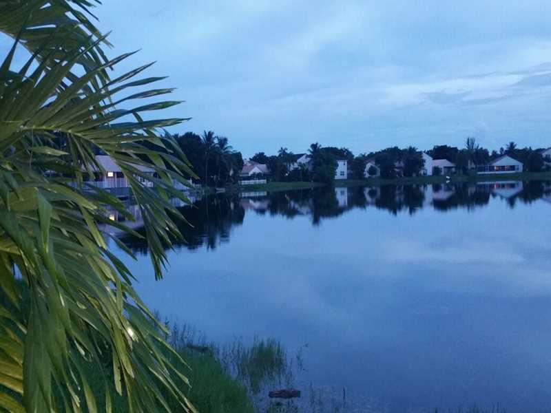 CORAL BAY REPLAT SECTION - Residential