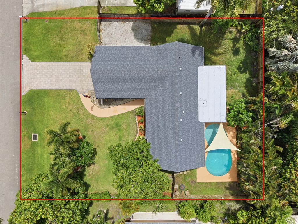 Photo of 55 W Cypress Road, Lake Worth, FL 33467 (MLS # B26033943)