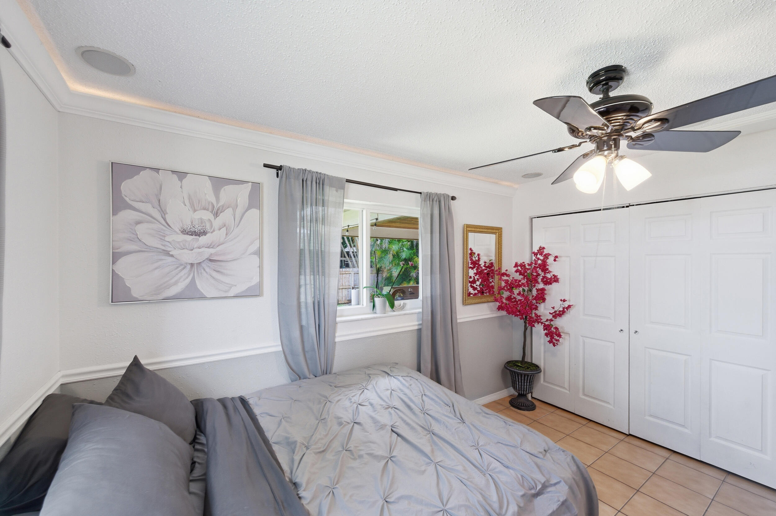 FLORIDA GARDENS 4 - Residential