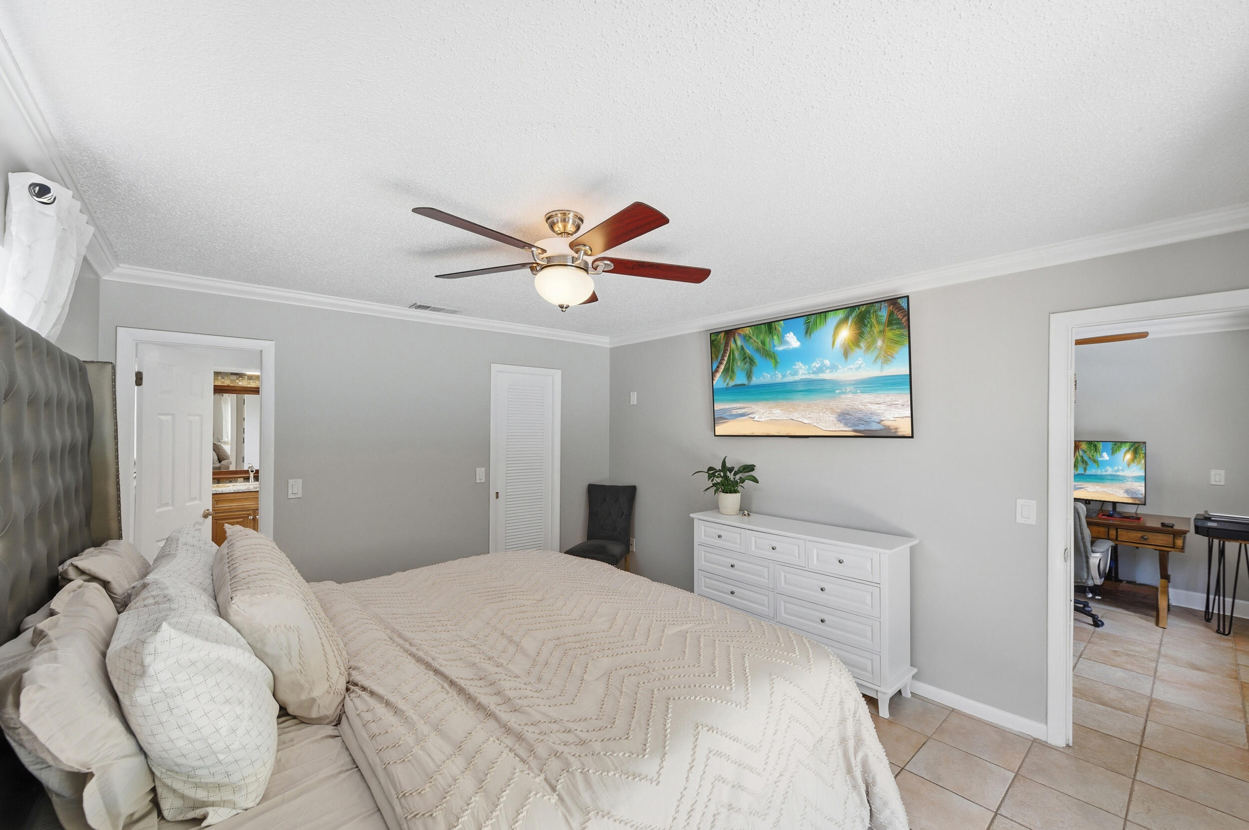 FLORIDA GARDENS 4 - Residential