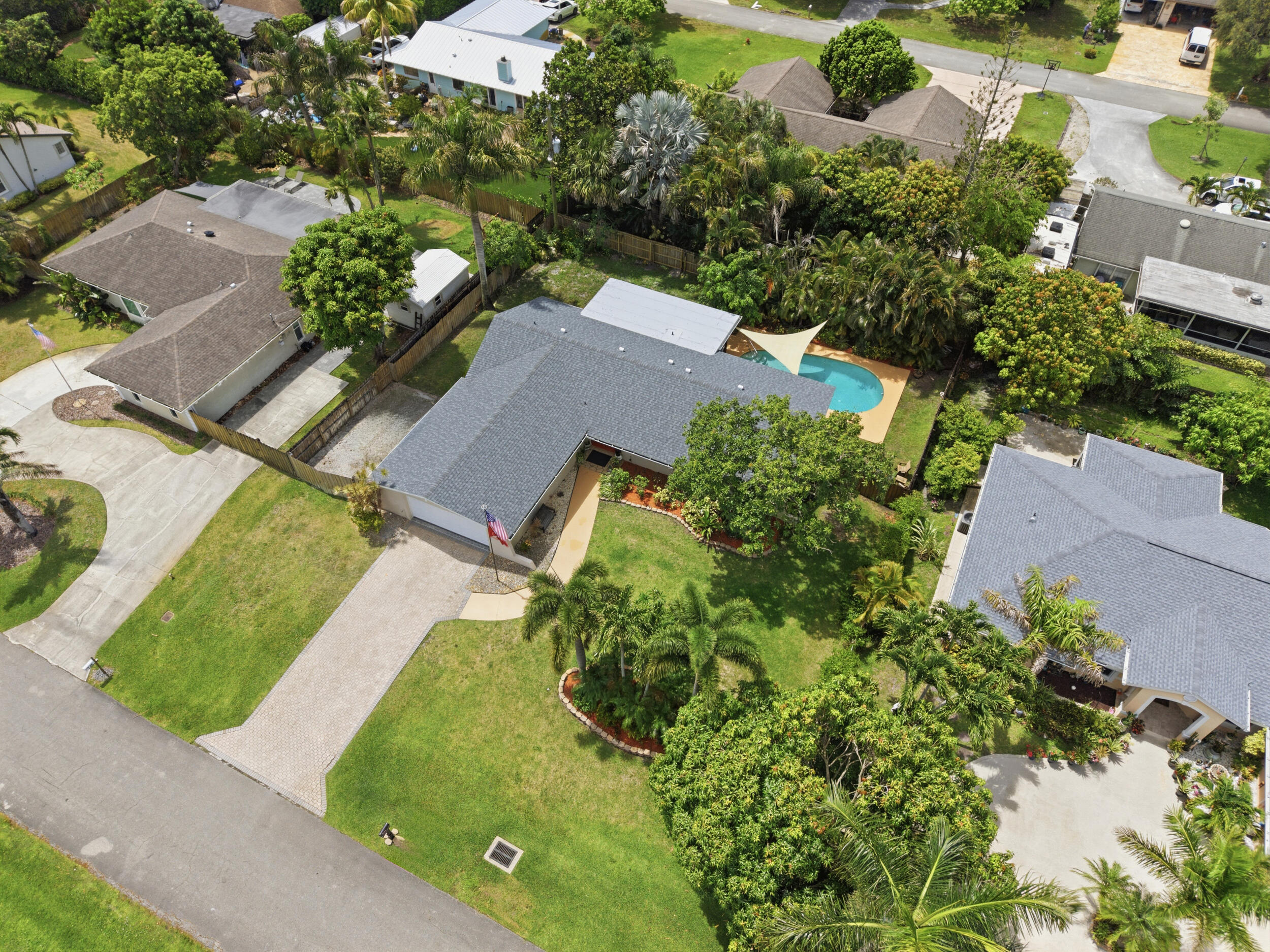 FLORIDA GARDENS 4 - Residential