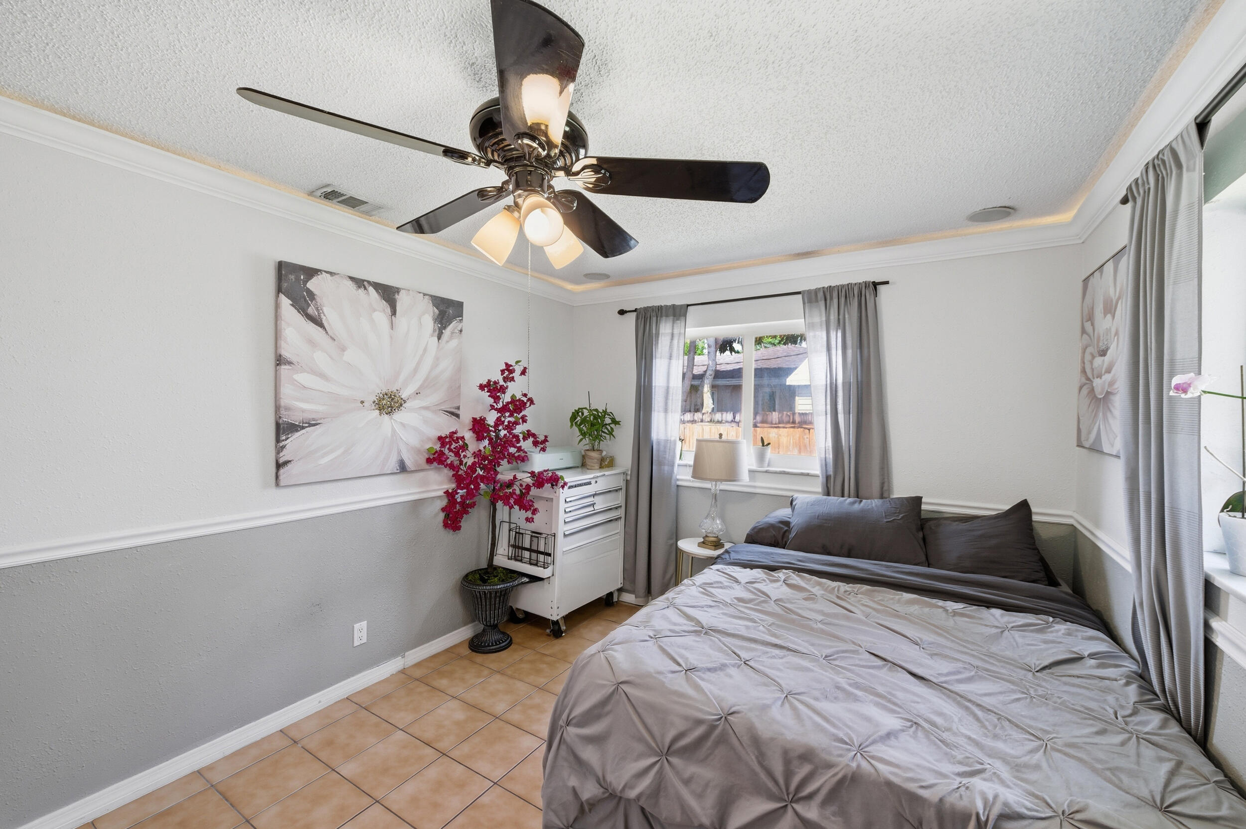 FLORIDA GARDENS 4 - Residential