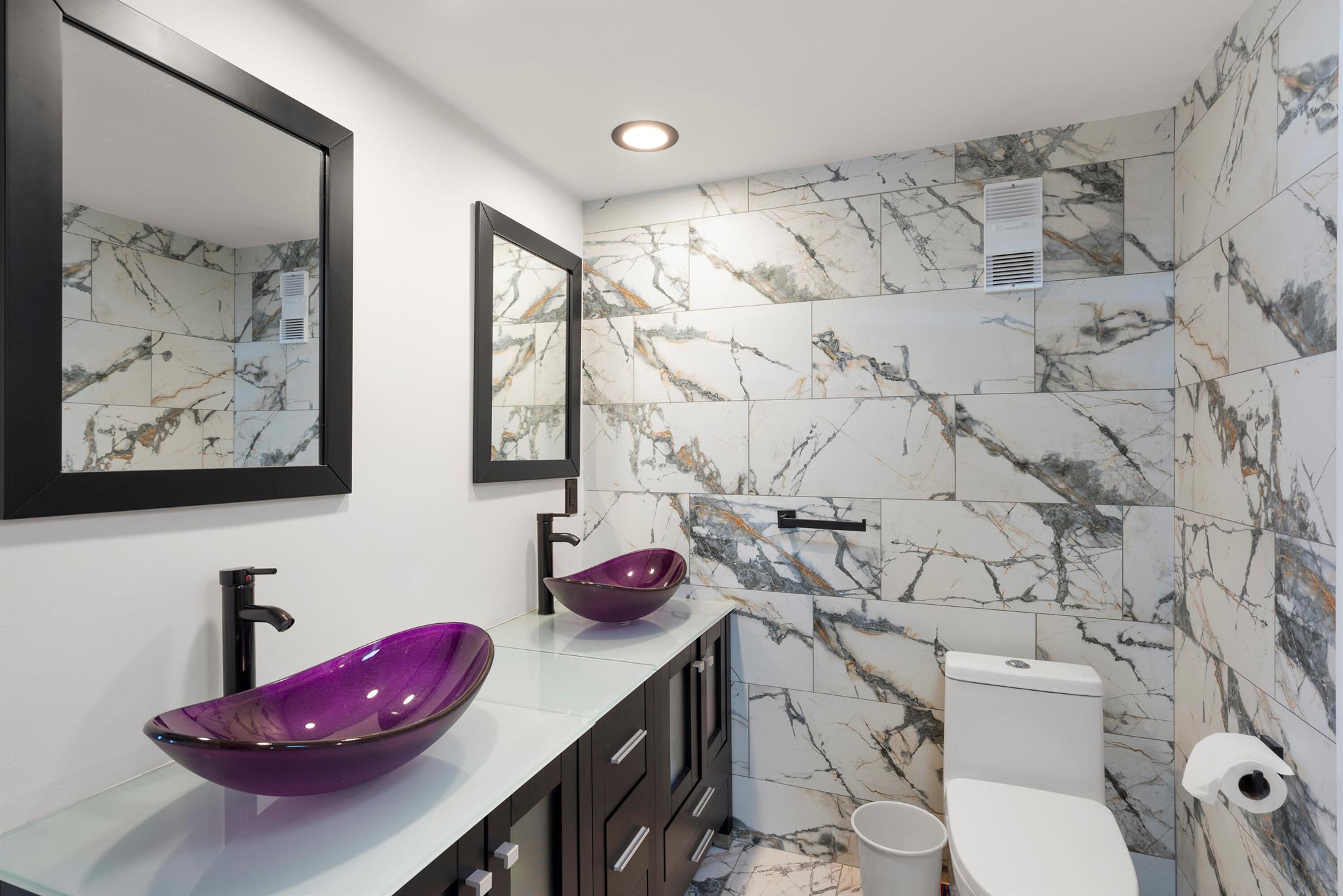 WATER GLADES CONDO - Residential Lease