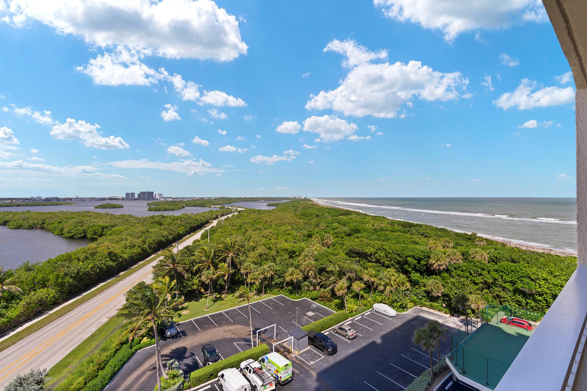 WATER GLADES CONDO - Residential Lease