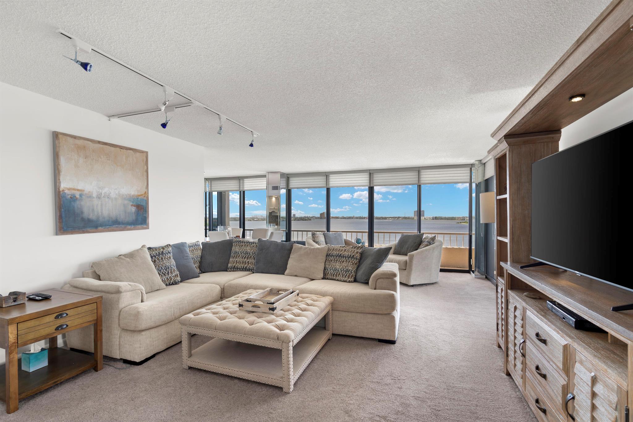 WATER GLADES CONDO - Residential Lease
