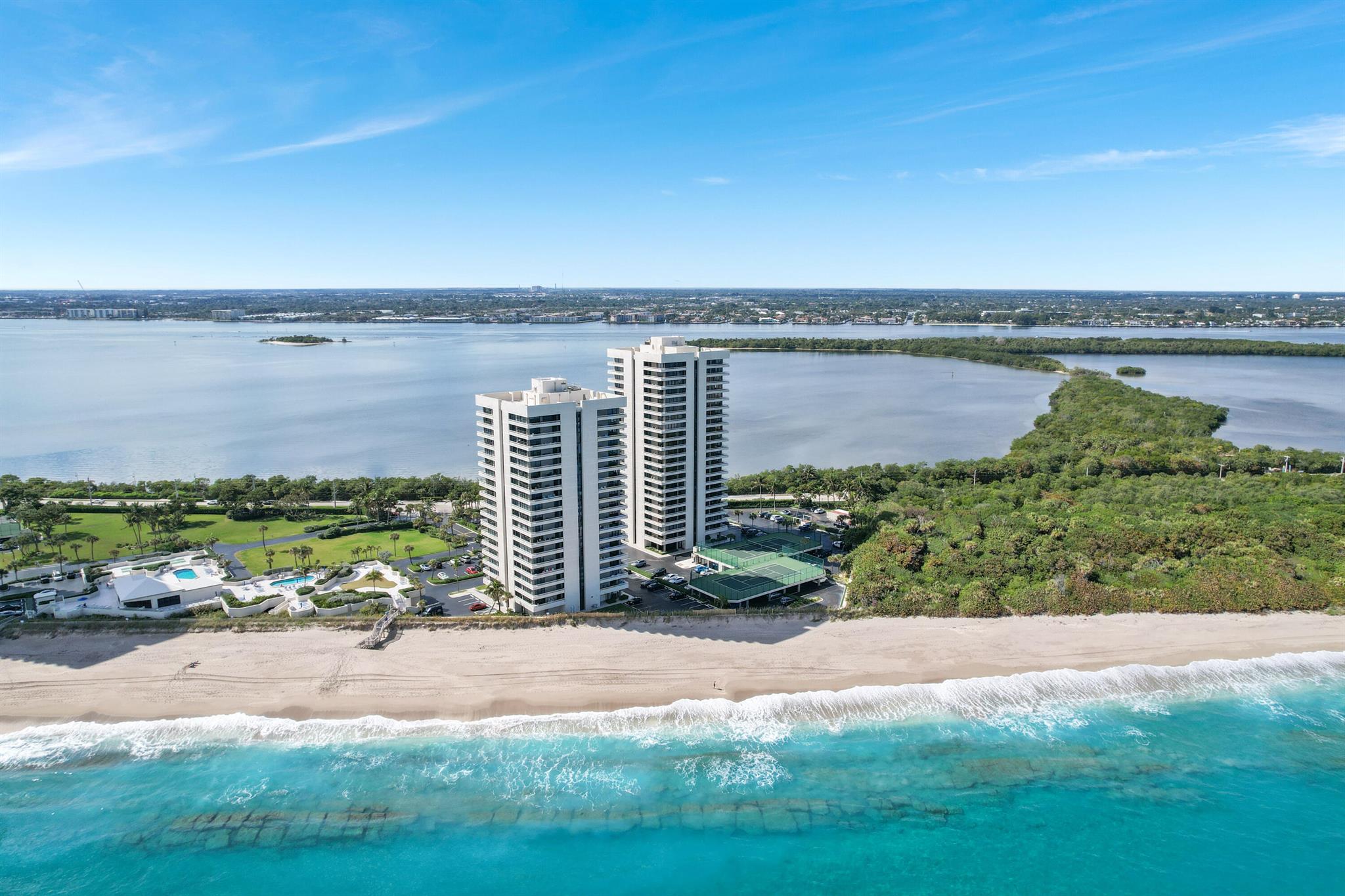 WATER GLADES CONDO - Residential Lease
