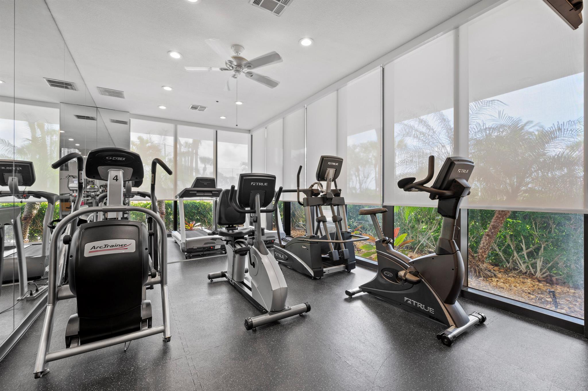 WATER GLADES CONDO - Residential Lease