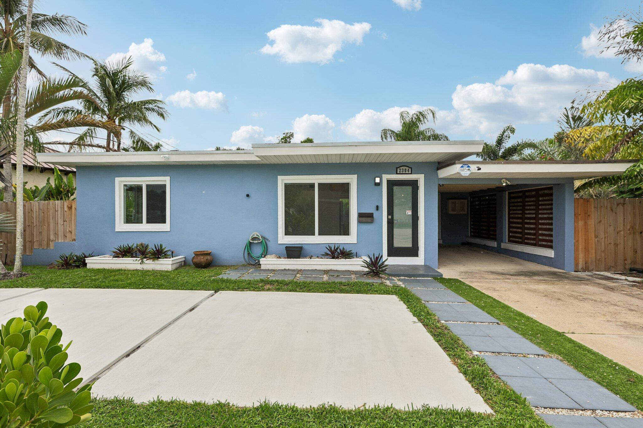 2304 SE 13th Court