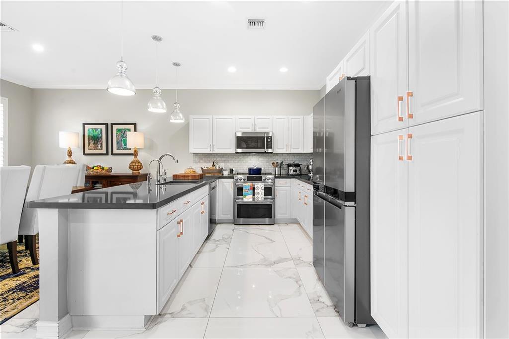 Main Street Townhomes II - Residential