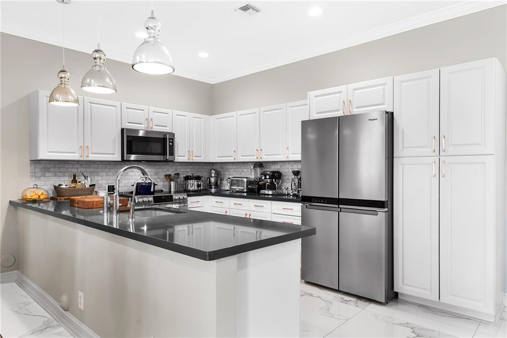 Main Street Townhomes II - Residential