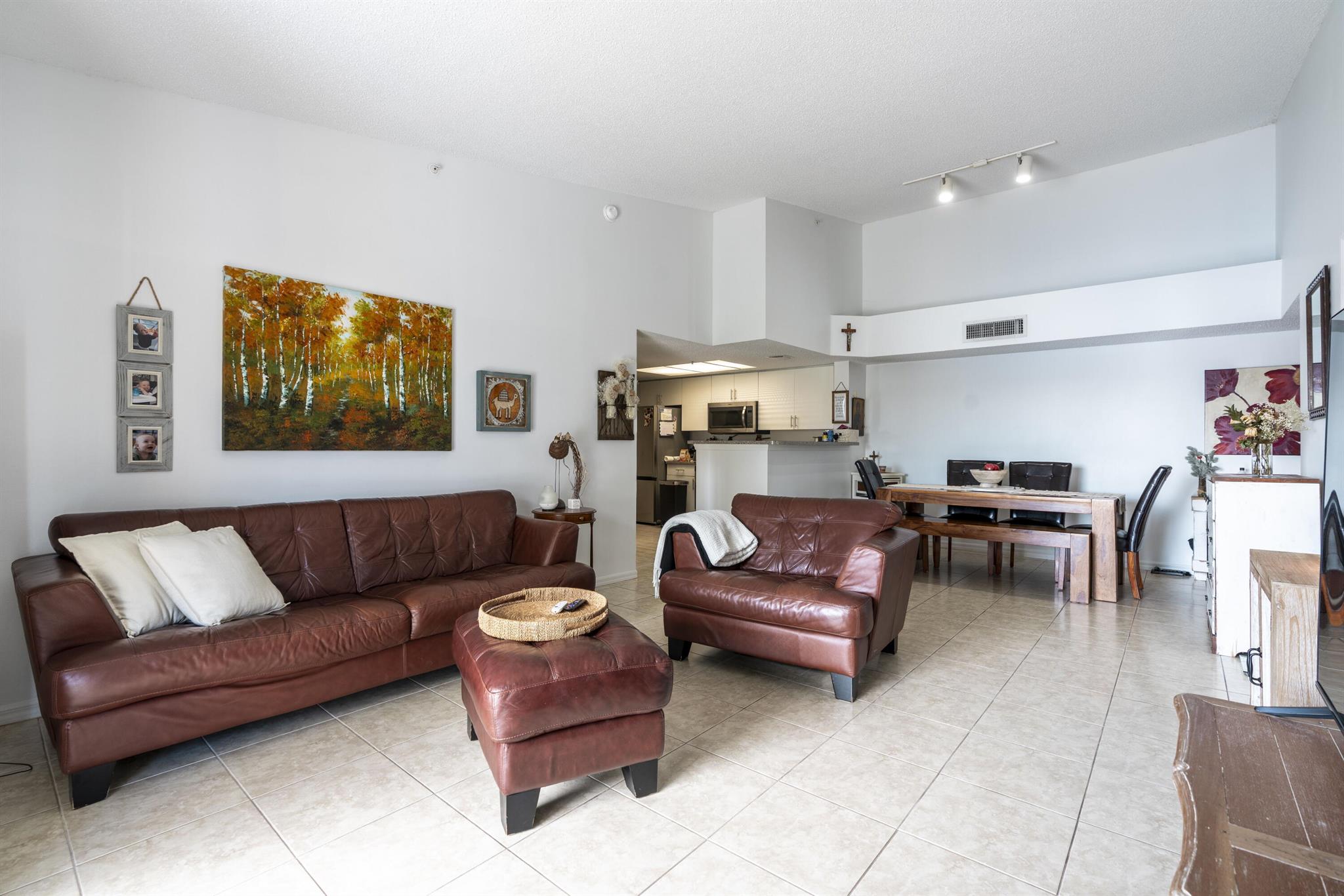 EVERGREEN LAKES CONDO - Residential