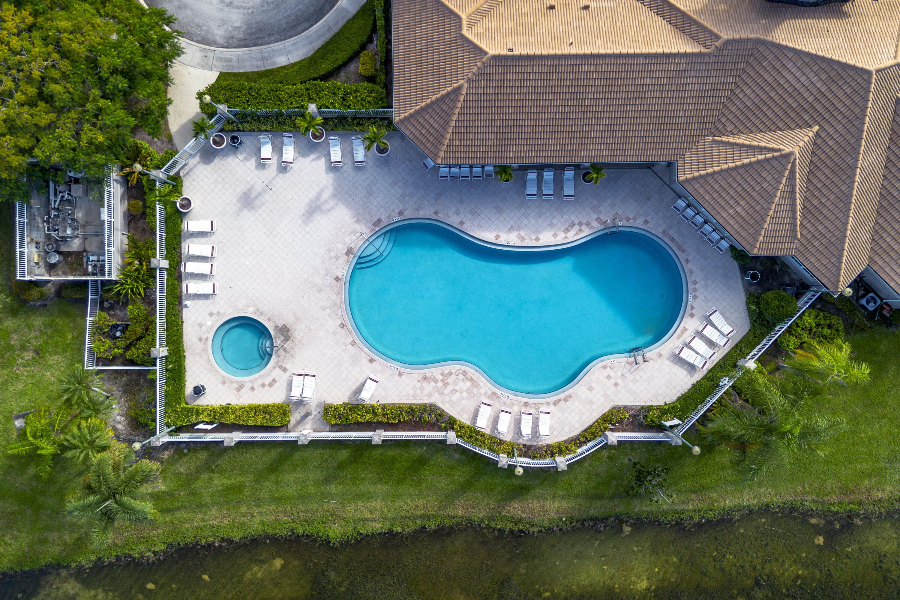 EVERGREEN LAKES CONDO - Residential